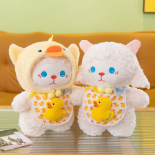 奶羊变身鸭,三人行毛绒玩具 奶羊变身鸭,三人行毛绒玩具