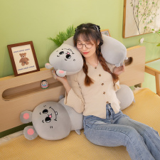 鼠条抱枕网红款毛绒玩具布娃娃儿童睡觉抱枕靠枕送女生日礼物,创奇网供 鼠条抱枕网红款毛绒玩具布娃娃儿童睡觉抱枕靠枕送女生日礼物,创奇网供